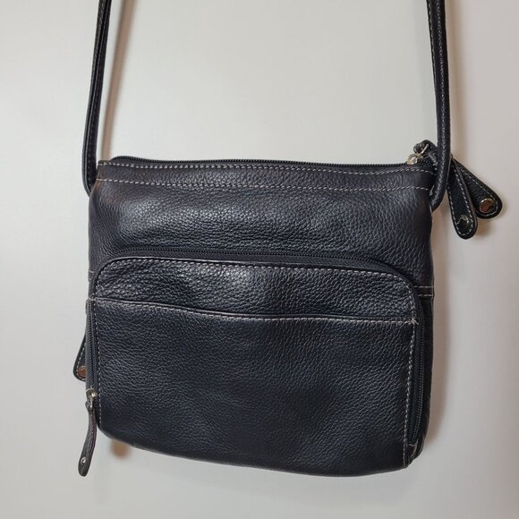 Tignanello Carson Black Leather Crossbody Bag With Multiple Pockets & Adjustable - Picture 5 of 12